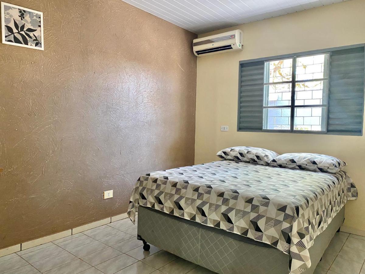 Casa Grande Com 2 Quartos E 1 Suite Фос-ду-Игуасу Экстерьер фото