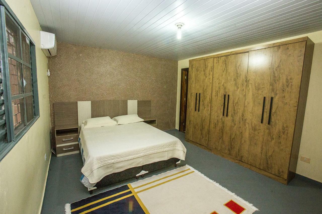 Casa Grande Com 2 Quartos E 1 Suite Фос-ду-Игуасу Экстерьер фото