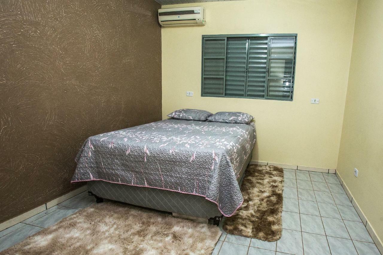 Casa Grande Com 2 Quartos E 1 Suite Фос-ду-Игуасу Экстерьер фото